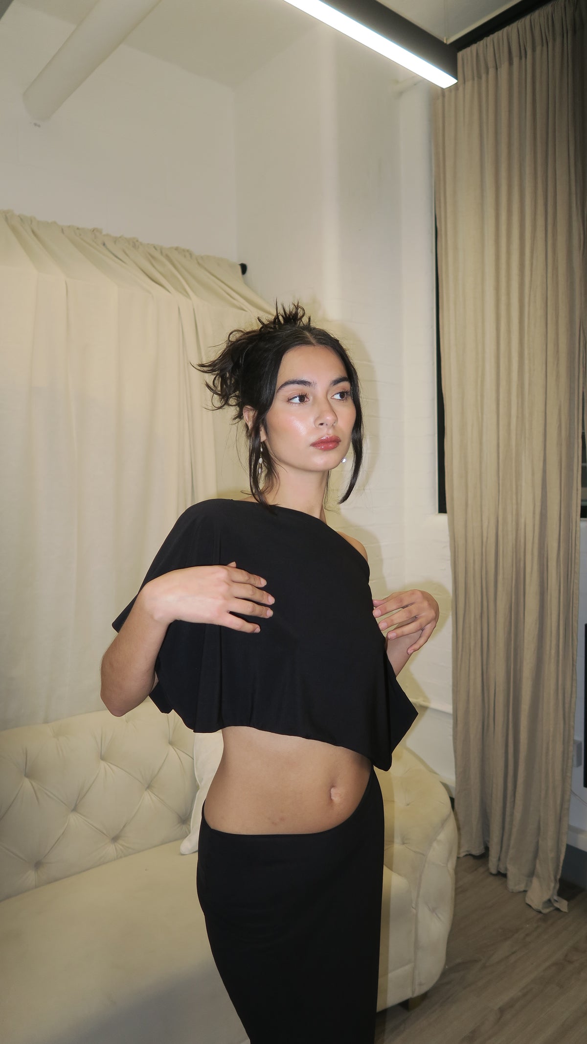 Sweetest Taboo Poncho - Noir image 1