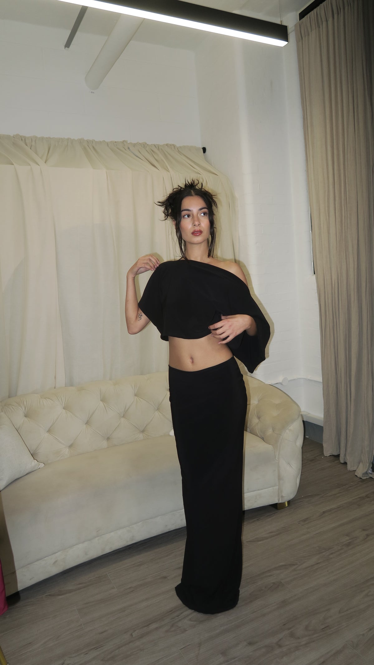 Sweetest Taboo Poncho - Noir image 11