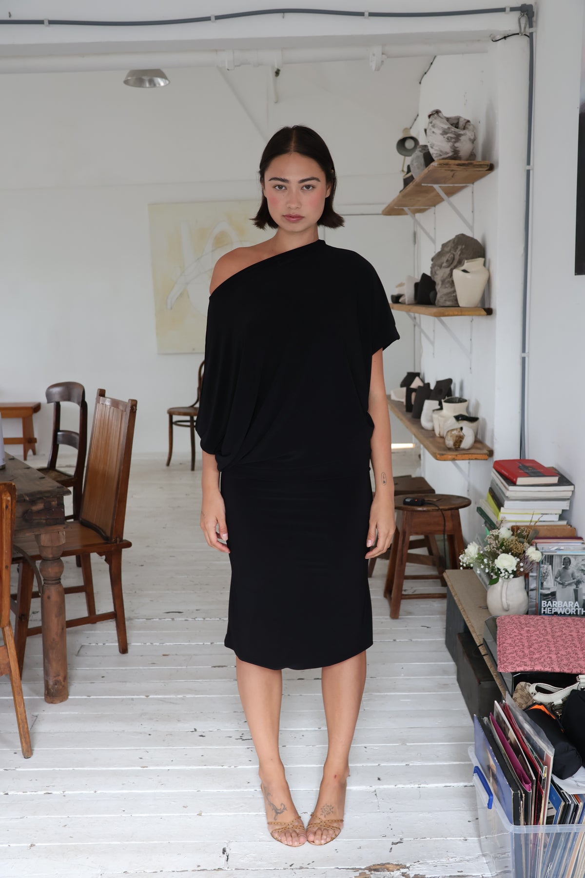 Still a Tease Midi Dress - Noir