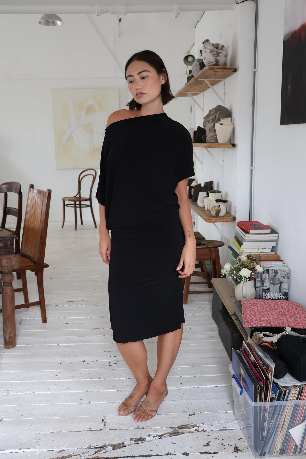 Still a Tease Midi Dress - Noir
