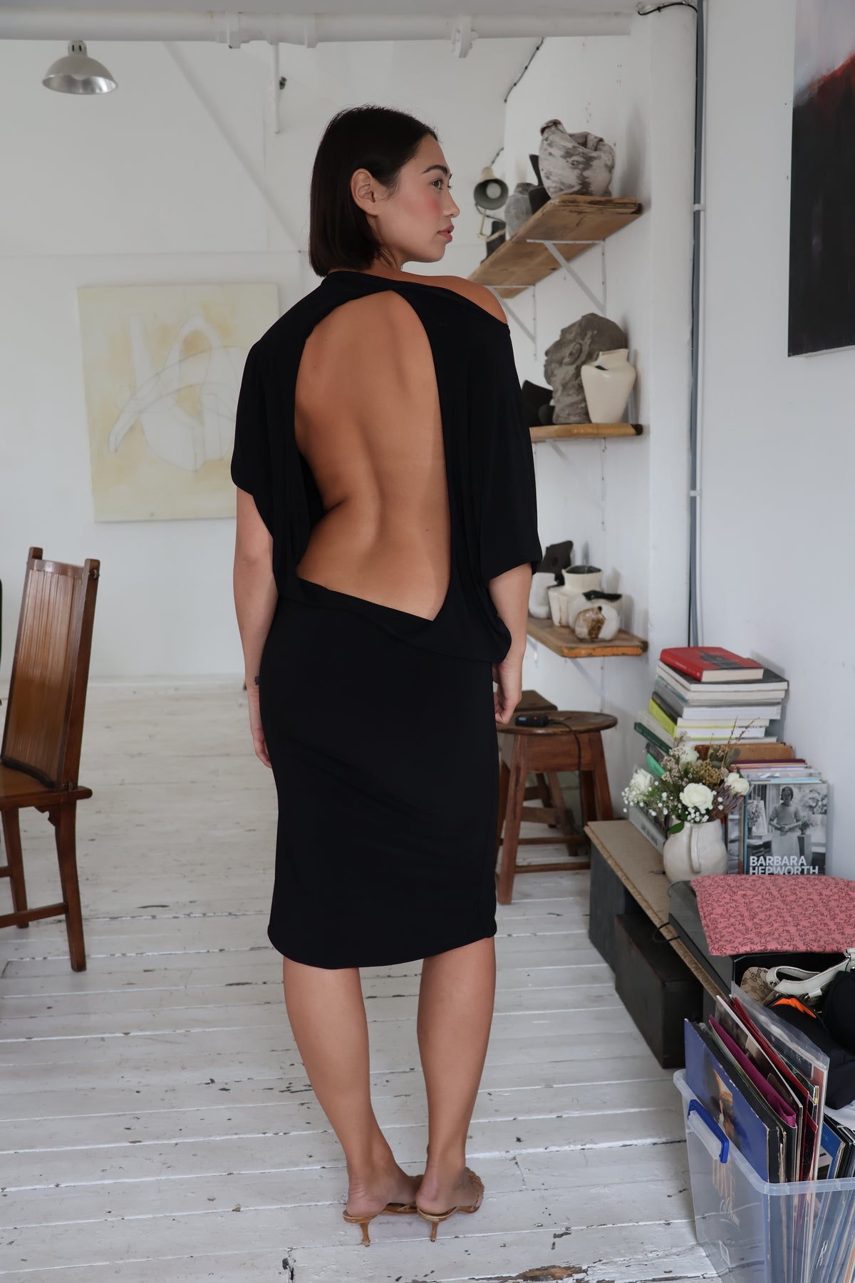 Still a Tease Midi Dress - Noir