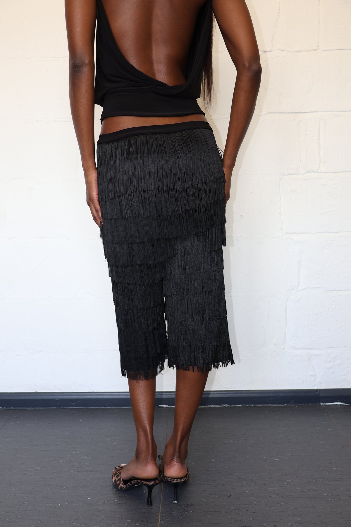 Carmela Capris - Noir
